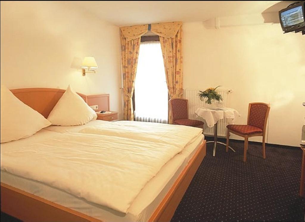 Weinberghotel Nalbach Reil Værelse billede